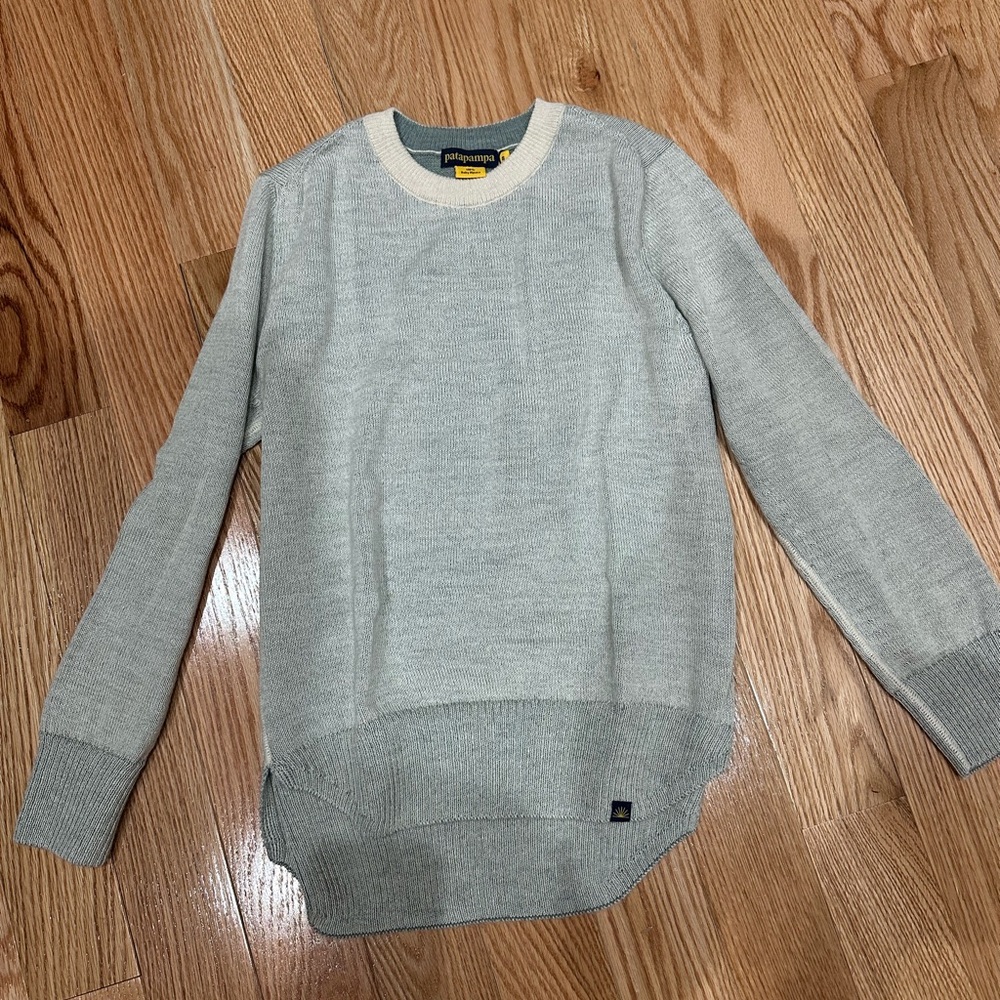 Women’s Small Crew Neck 100% Baby Alpaca Sweater from Peru NWT